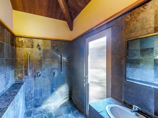 Sonoma County Home 984484