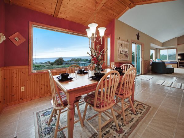Sonoma County Home 984485