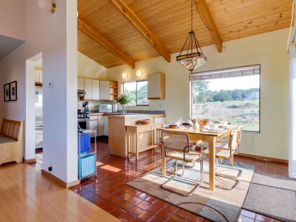 Sonoma County Home 984486