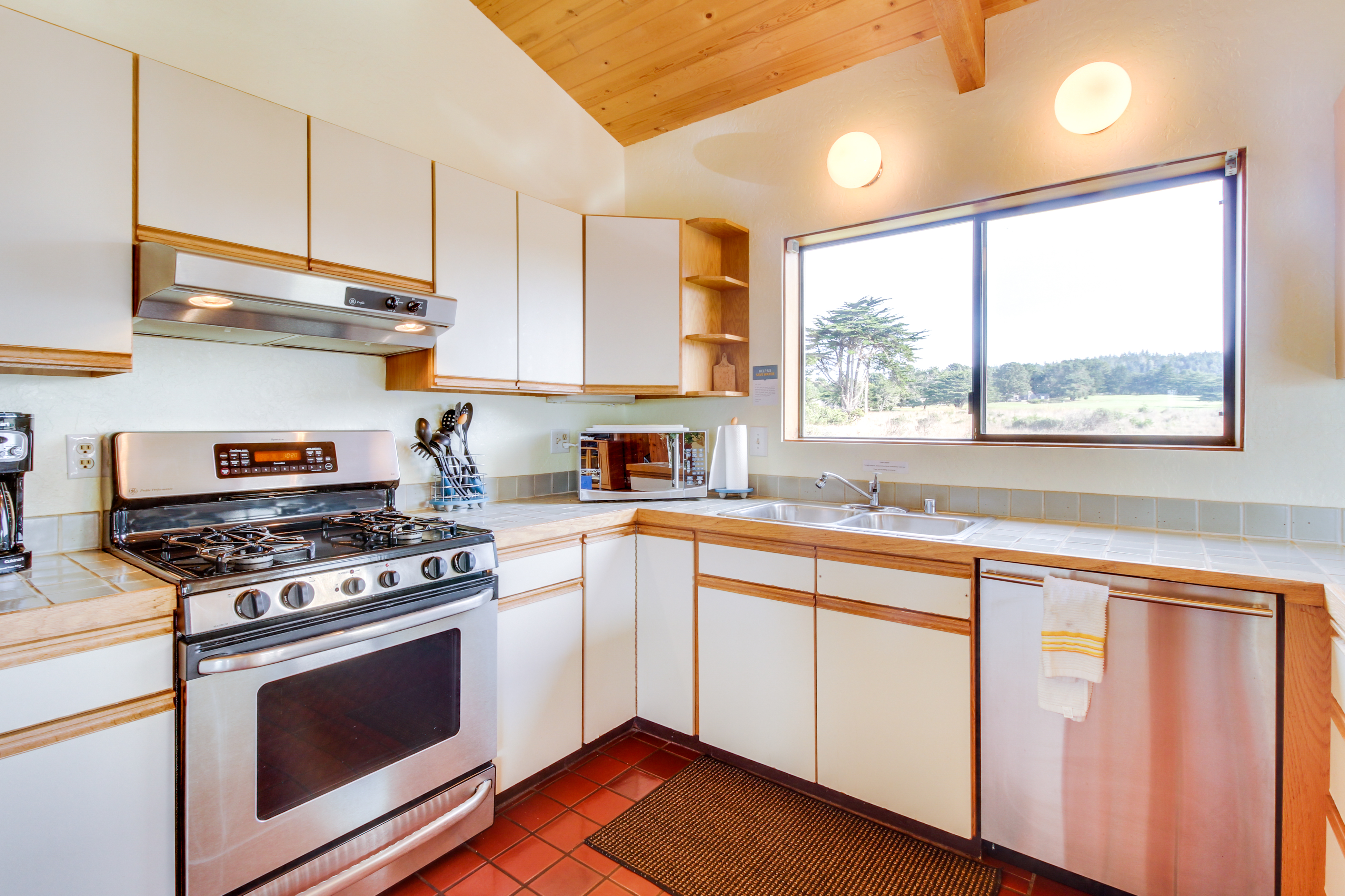 Sonoma County Home 984486