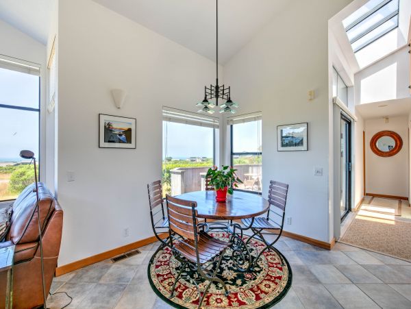 Sonoma County Home 984489