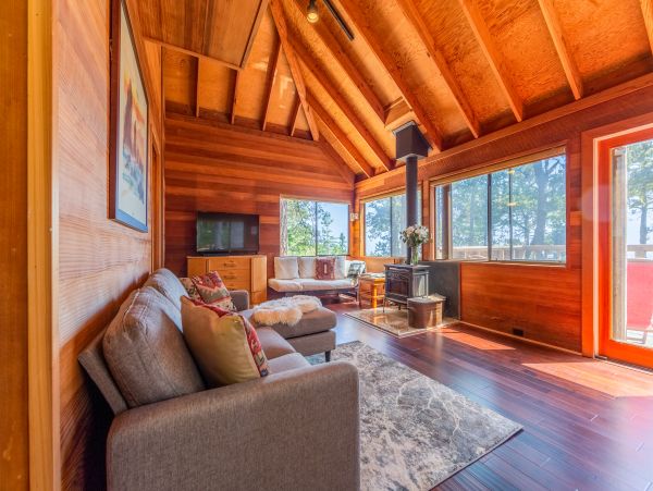 Sonoma County Home 984490