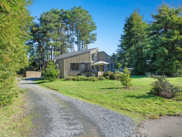 Sonoma County Home 984491