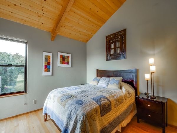 Sonoma County Home 984494