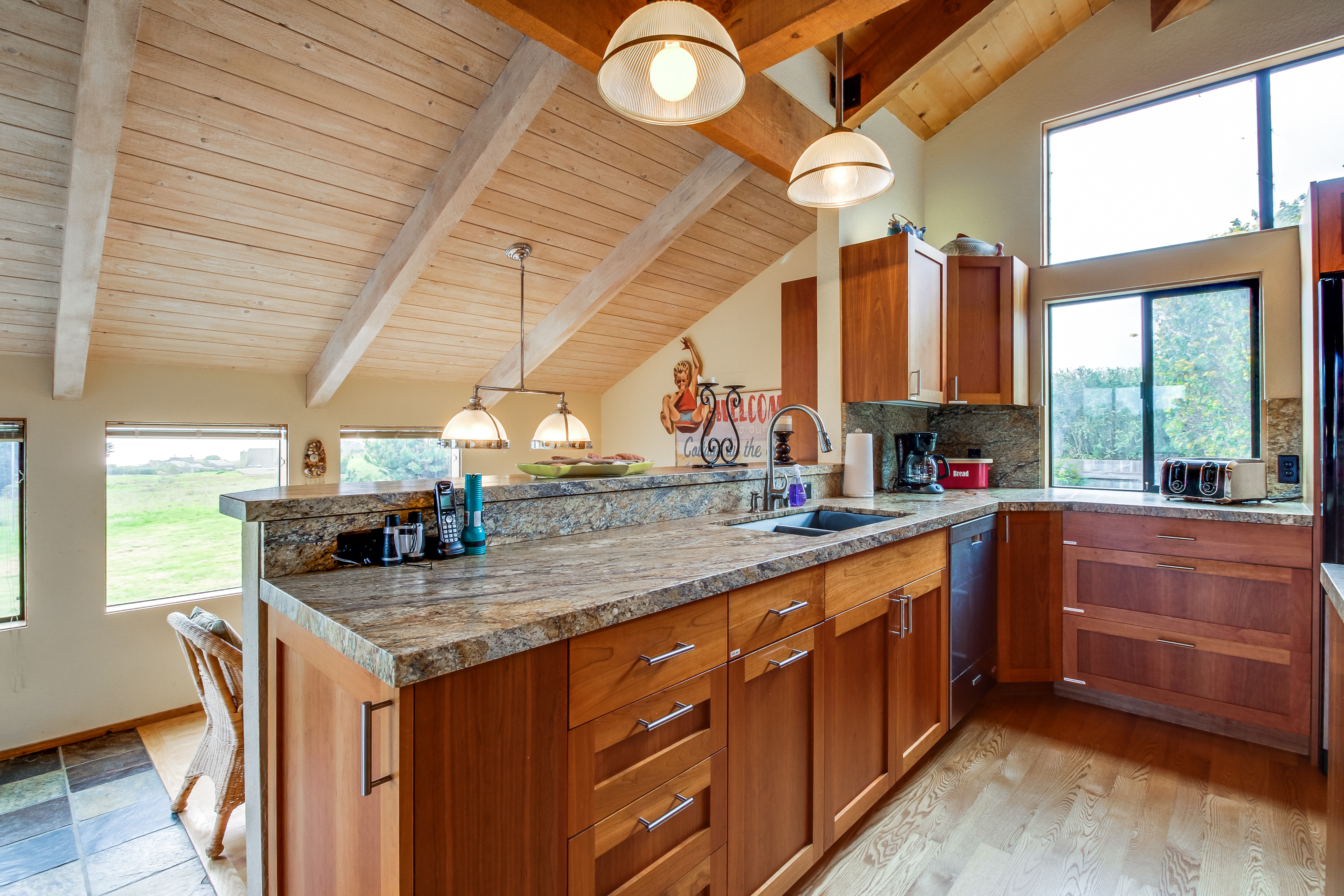 Sonoma County Home 984494