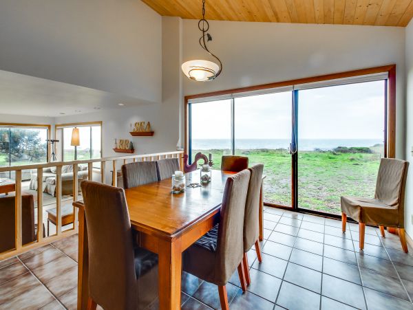 Sonoma County Home 984495