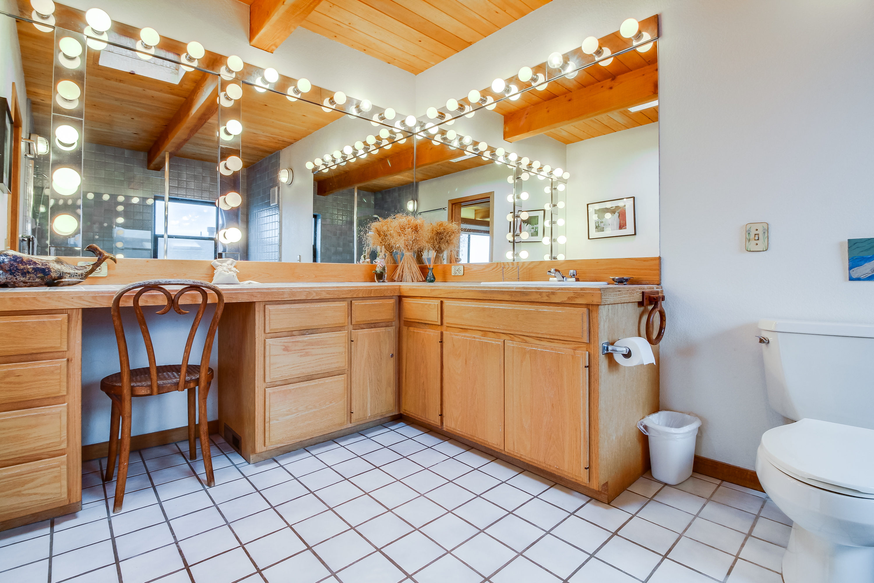 Sonoma County Home 984495