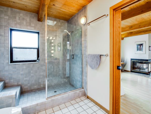 Sonoma County Home 984495