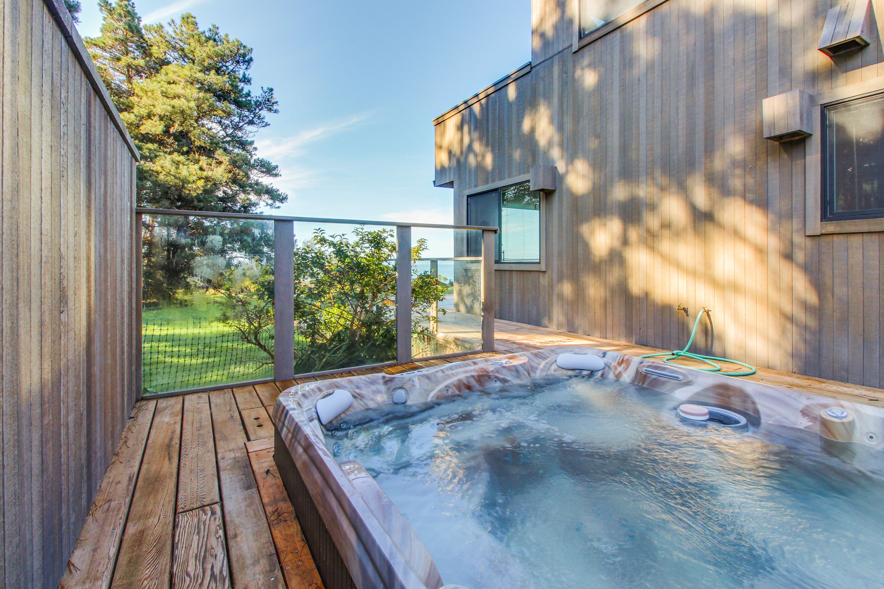 Sonoma County Home 984496