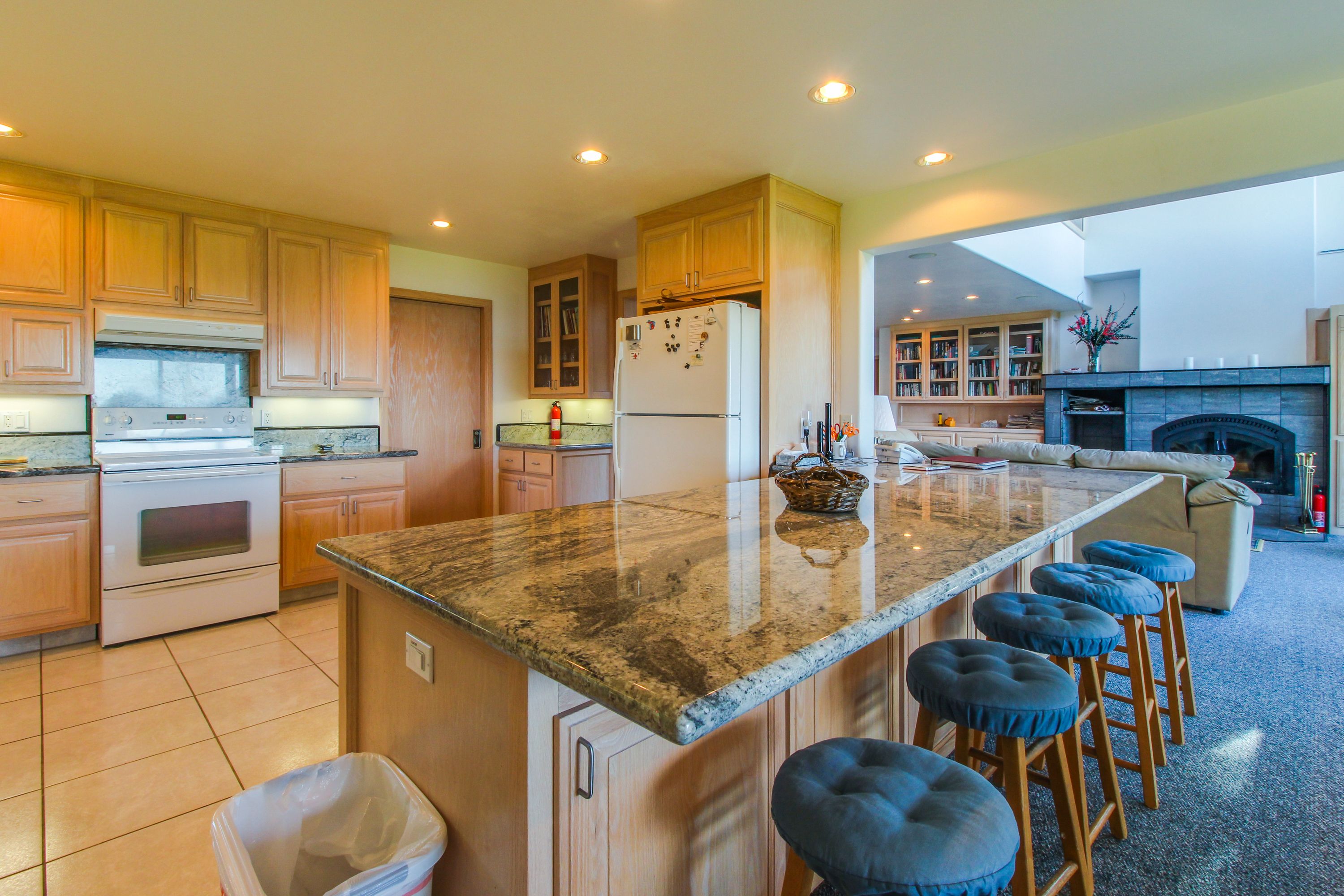 Sonoma County Home 984496