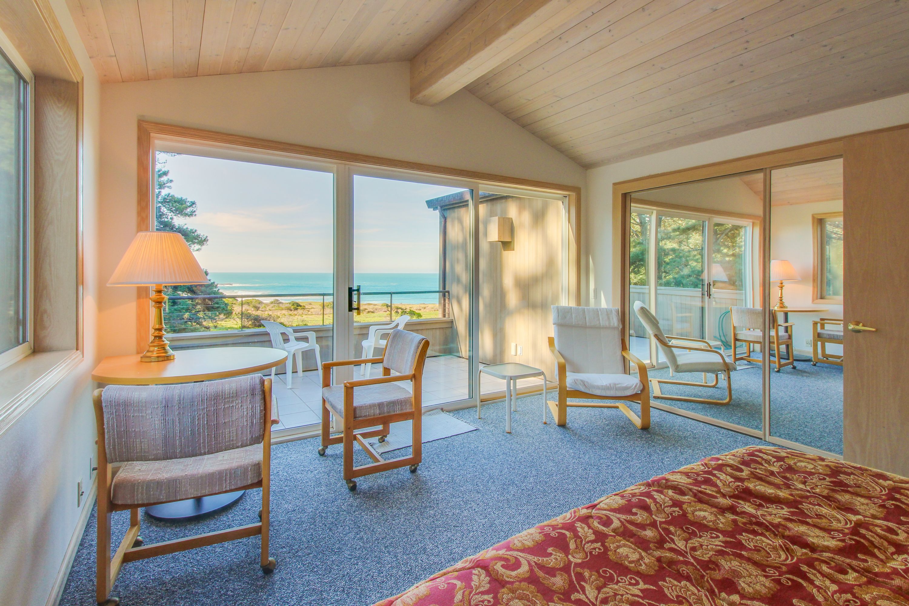 Sonoma County Home 984496