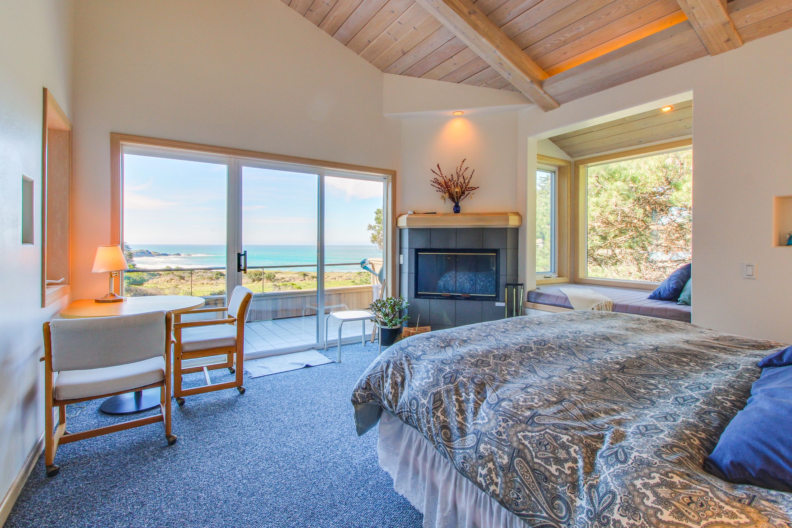 Sonoma County Home 984496