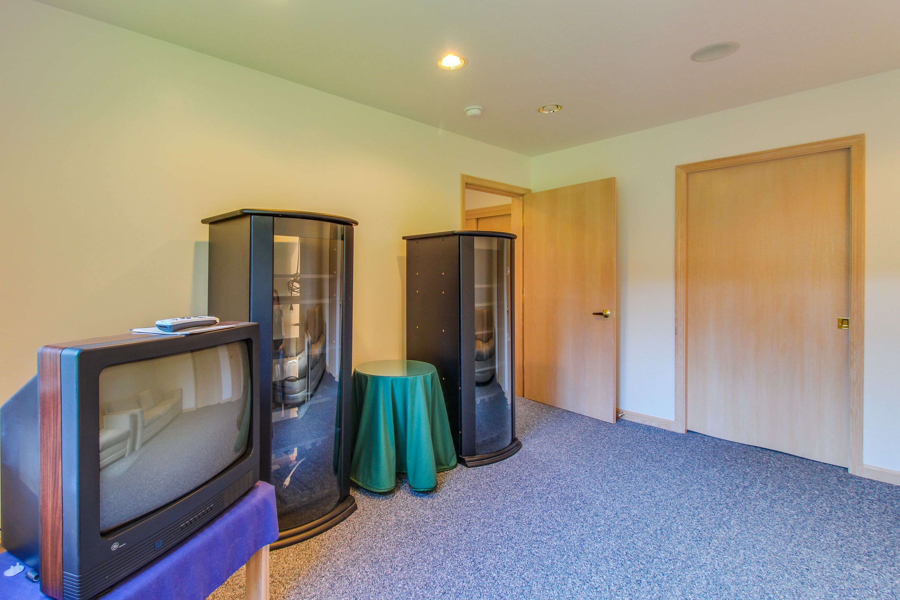 Sonoma County Home 984496