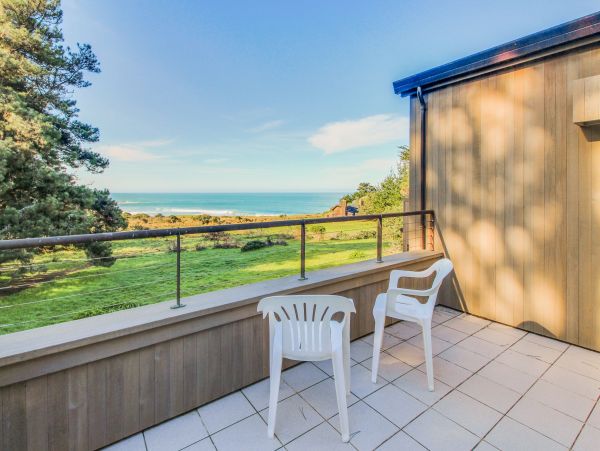 Sonoma County Home 984496