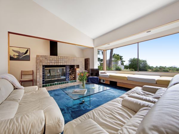 Sonoma County Home 984497