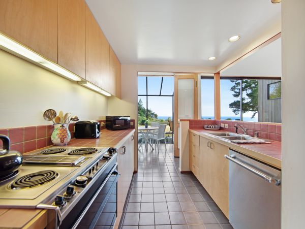 Sonoma County Home 984497
