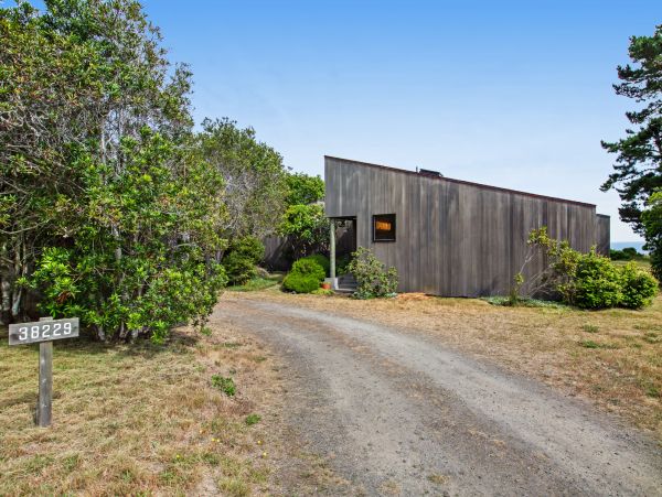 Sonoma County Home 984497