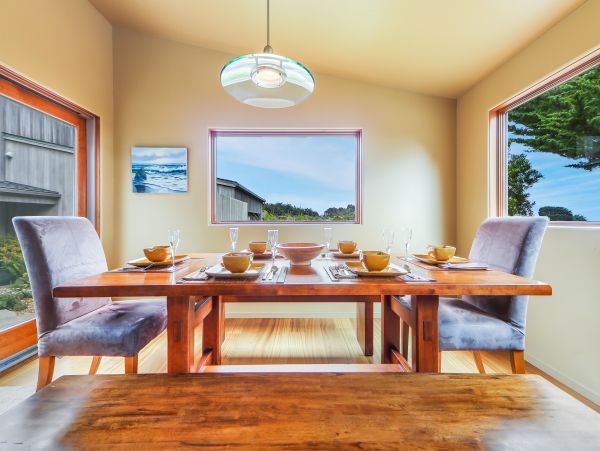 Sonoma County Home 984499