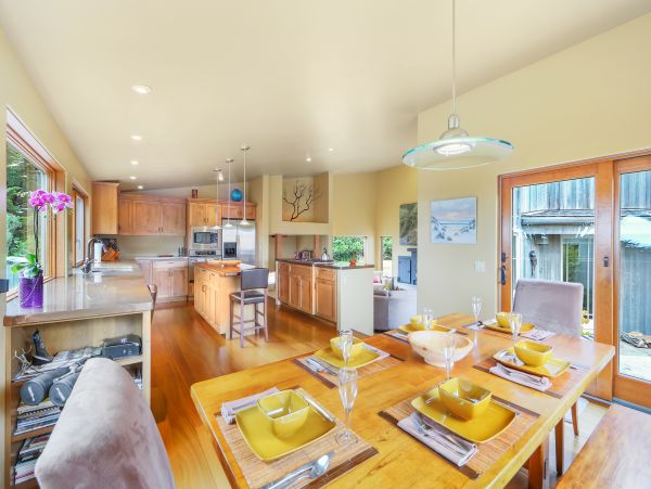Sonoma County Home 984499