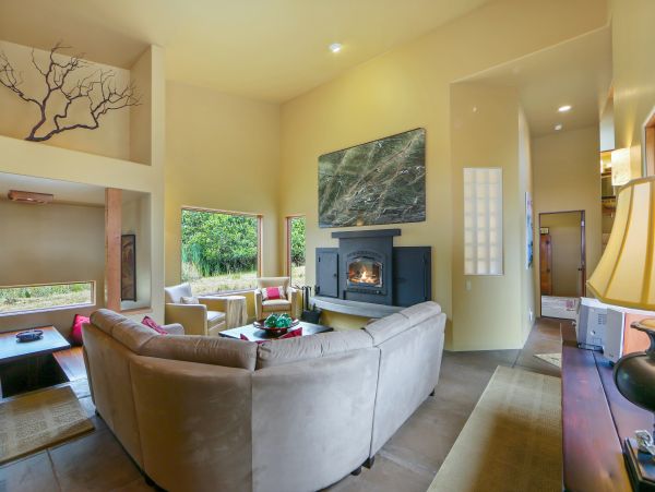 Sonoma County Home 984499