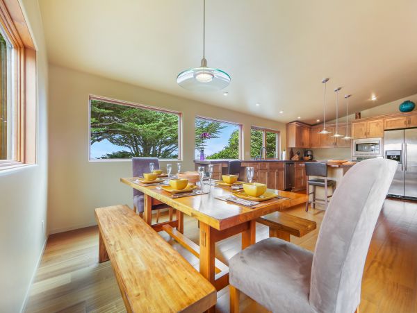 Sonoma County Home 984499
