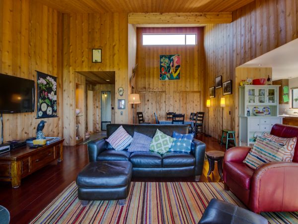 Sonoma County Home 984500