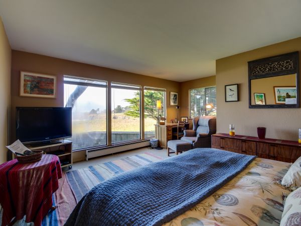Sonoma County Home 984500