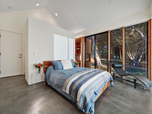 Sonoma County Home 984502
