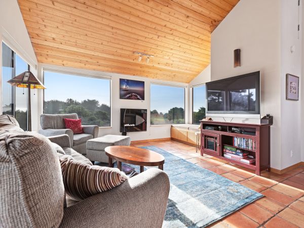 Sonoma County Home 984503