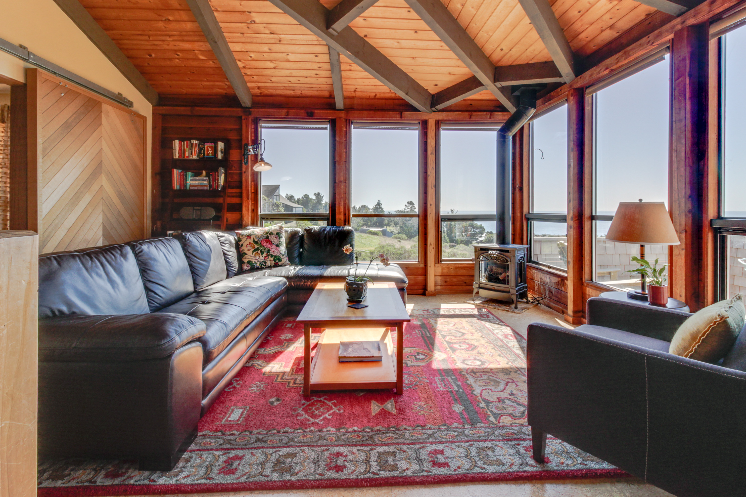 Sonoma County Home 984504