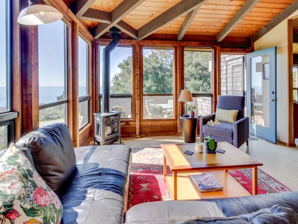 Sonoma County Home 984504