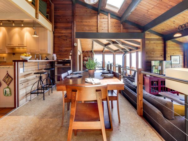 Sonoma County Home 984504