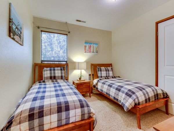 Sonoma County Home 984504