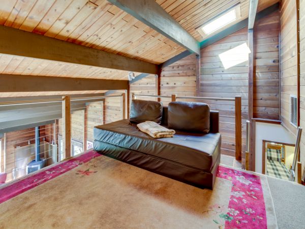 Sonoma County Home 984504