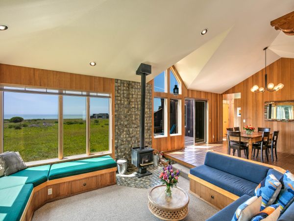 Sonoma County Home 984505