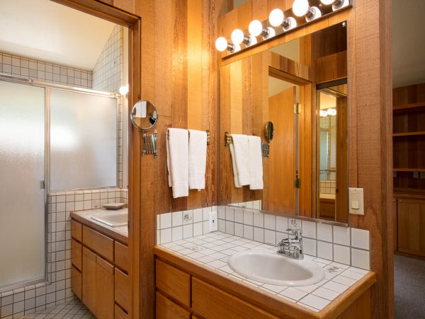 Sonoma County Home 984505
