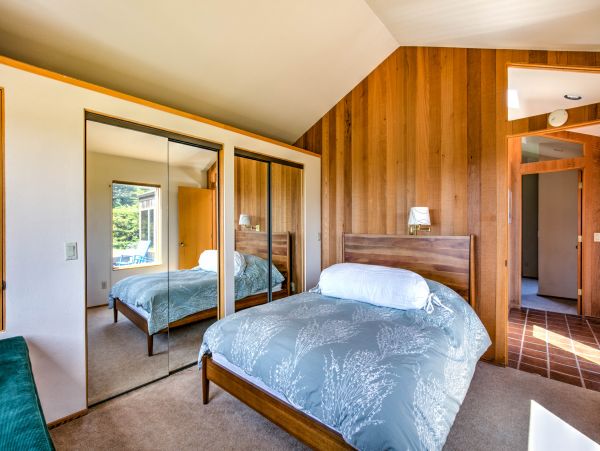 Sonoma County Home 984505