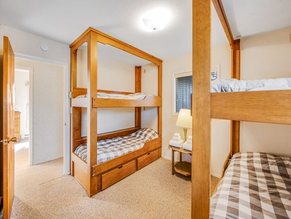 Sonoma County Home 984507