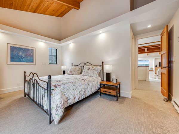 Sonoma County Home 984509