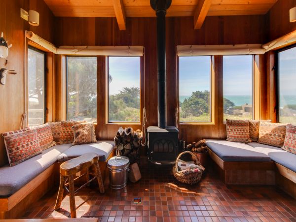 Sonoma County Home 984510