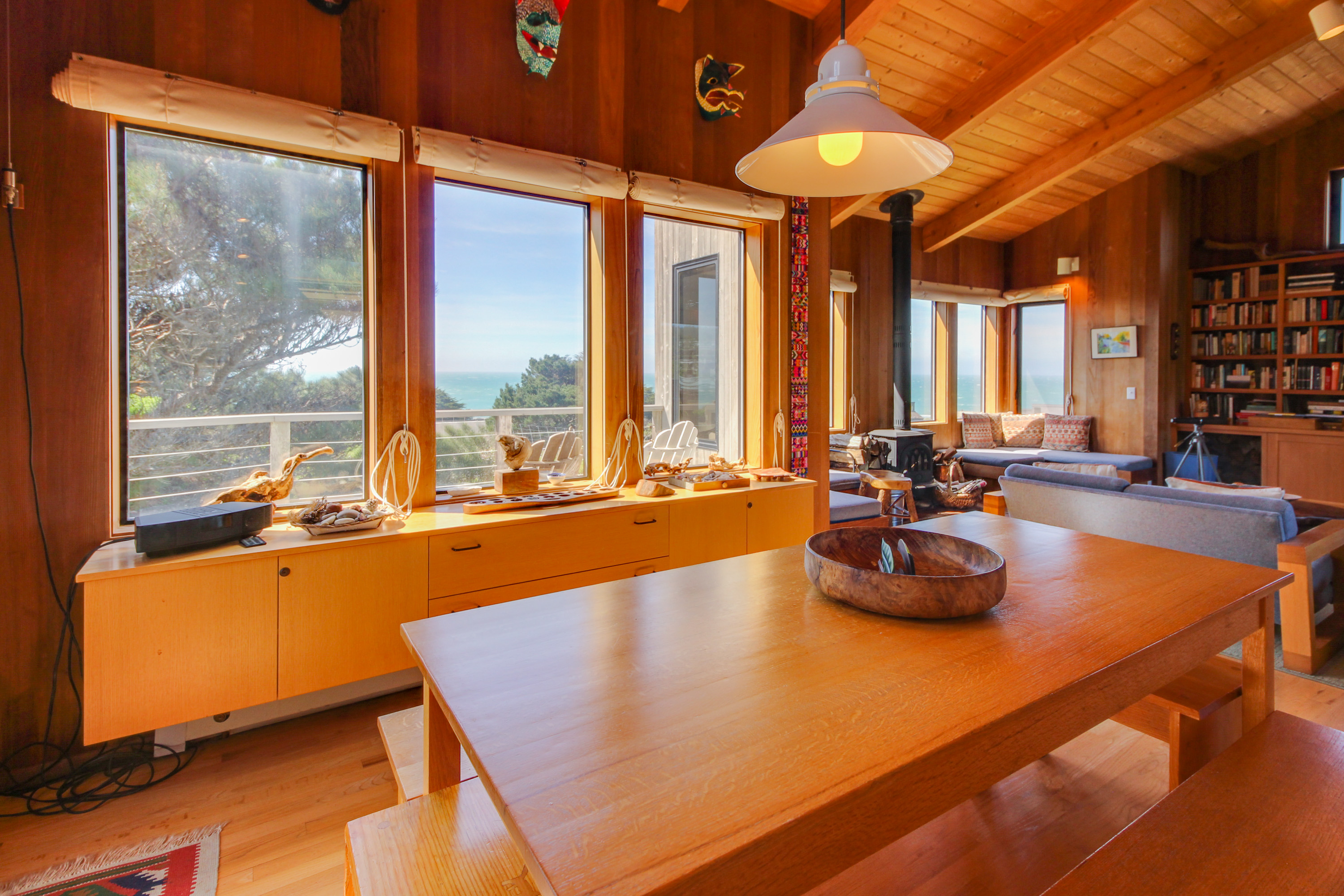 Sonoma County Home 984510