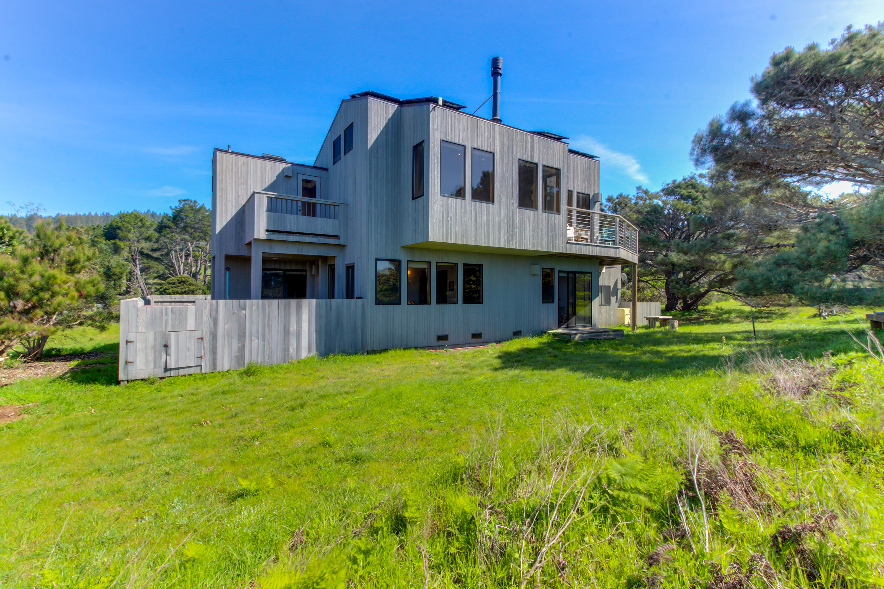 Sonoma County Home 984510