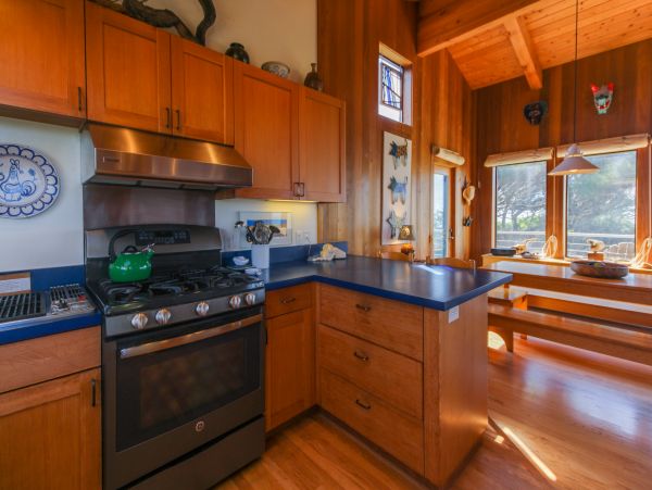 Sonoma County Home 984510