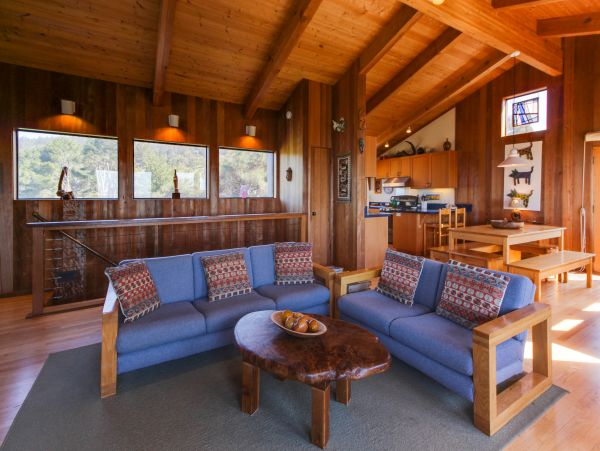 Sonoma County Home 984510