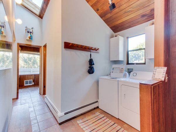 Sonoma County Home 984510