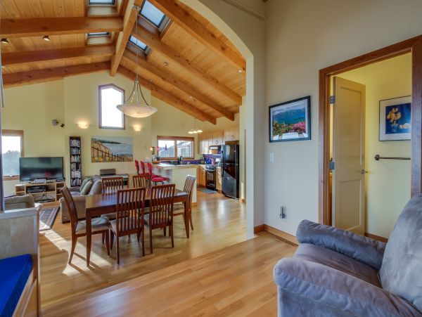 Sonoma County Home 984511