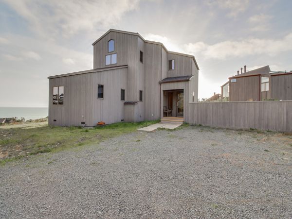 Sonoma County Home 984511