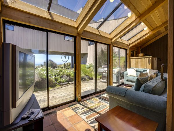 Sonoma County Home 984512
