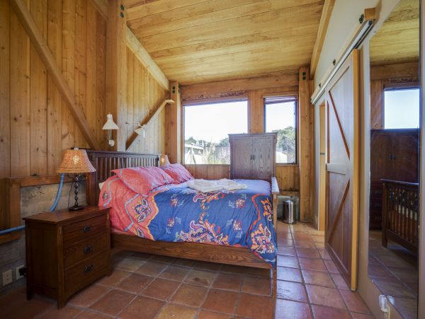 Sonoma County Home 984512