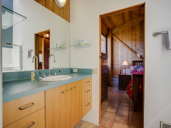 Sonoma County Home 984512